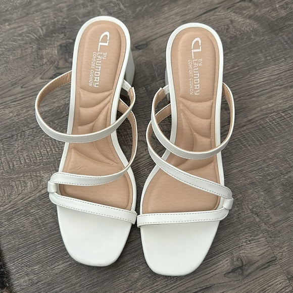 CL by Laundry Blaine Smooth White High Heels - Picture 4 of 6